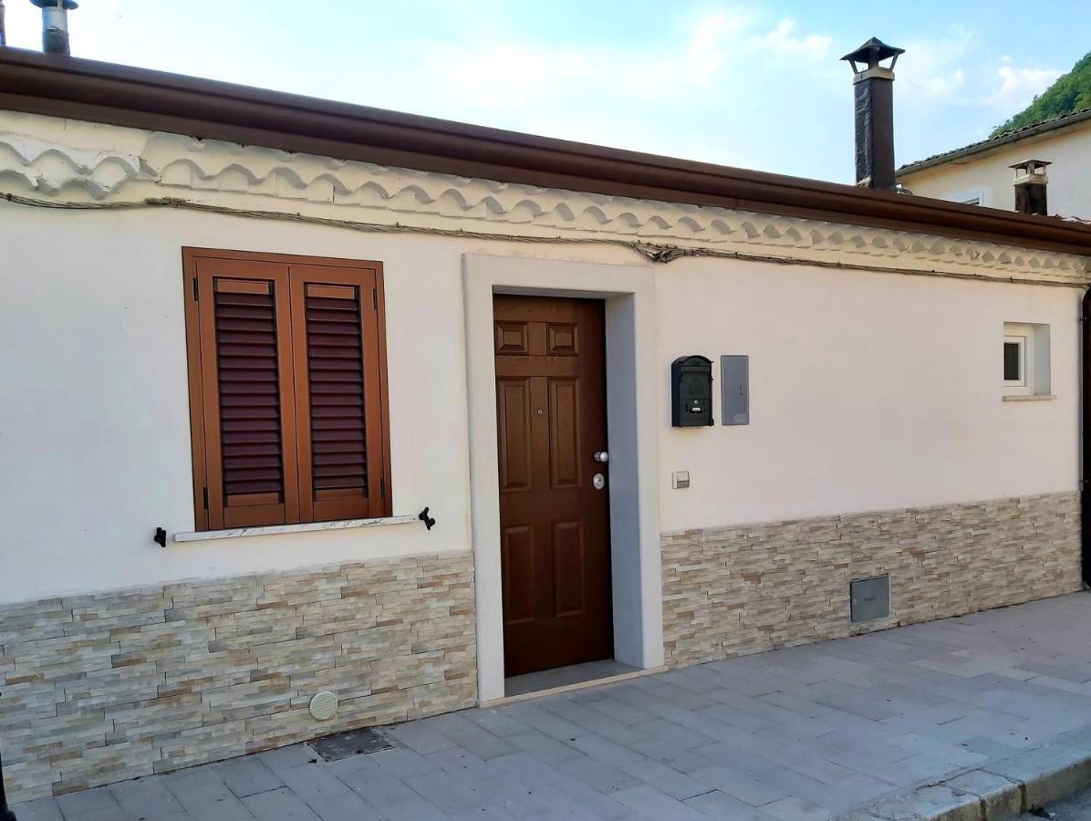 Soggiorno Lucia Forlì del Sannio Екстериор снимка